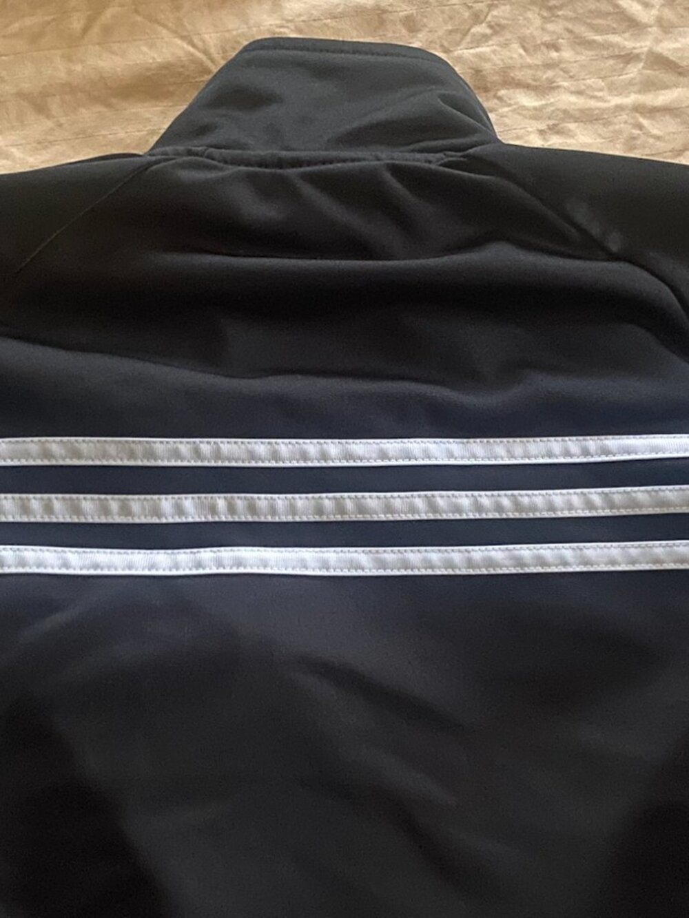 Adidas Kids track jacket size L(14/16) - Picture 2 of 4